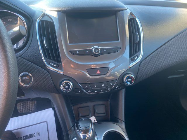 2017 Chevrolet Cruze LT Auto | Ephrata, PA | Pine Tree Motors