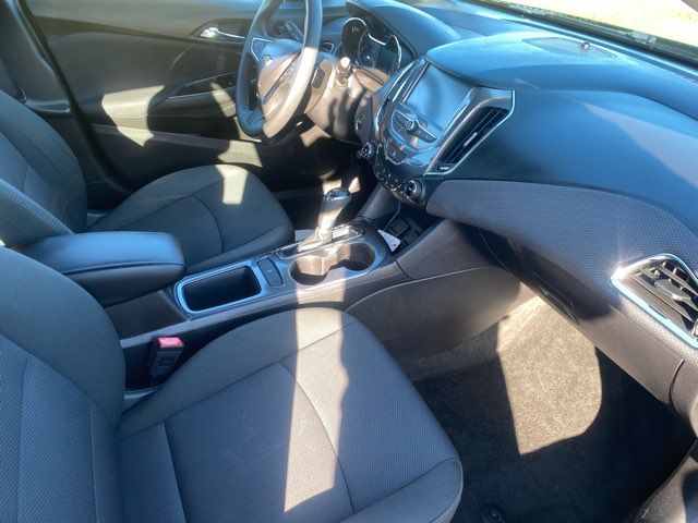 2017 Chevrolet Cruze LT Auto | Ephrata, PA | Pine Tree Motors