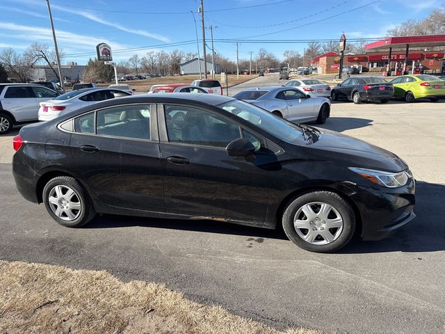 2017 Chevrolet Cruze LS Auto