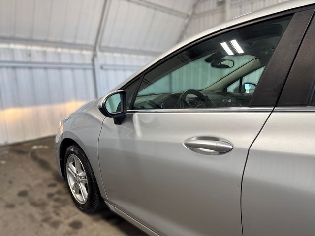 2017 Chevrolet Cruze LT 2017 Chevrolet Cruze LT