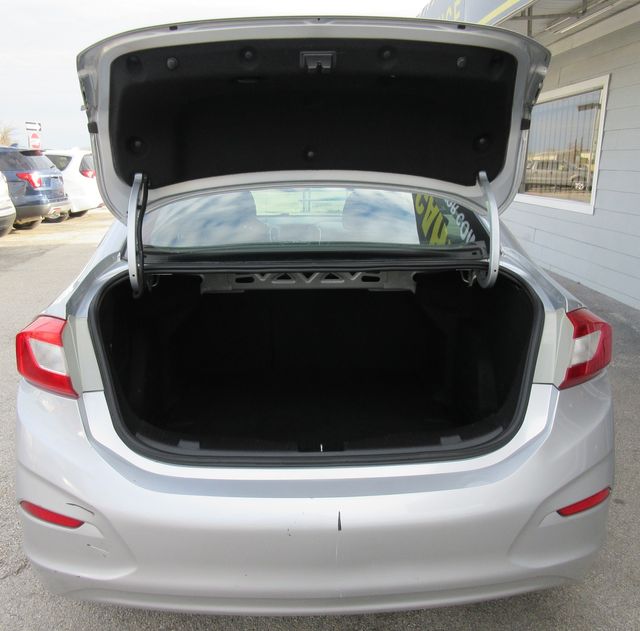 2017 Chevrolet Cruze LT Auto | south houston, TX | Carnes Motor Company