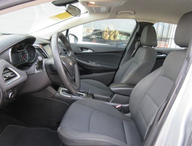 2017 Chevrolet Cruze LT Auto | south houston, TX | Carnes Motor Company