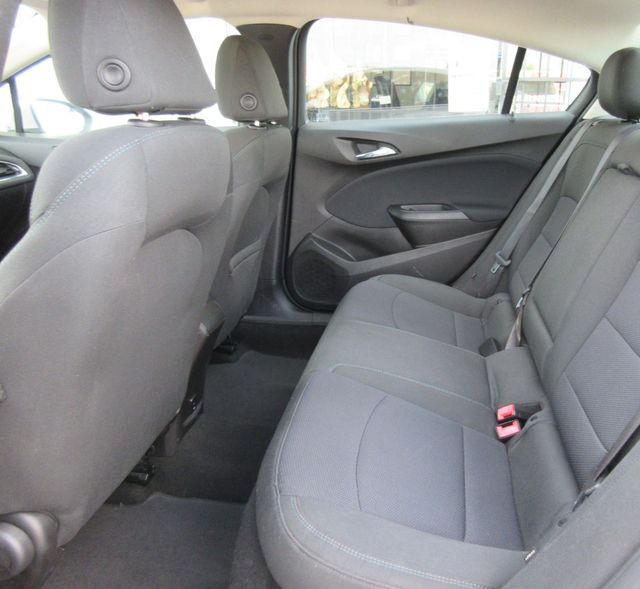 2017 Chevrolet Cruze LT Auto | south houston, TX | Carnes Motor Company 2017 Chevrolet Cruze LT Auto | south houston, TX | Carnes Motor Company