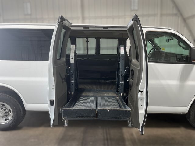 2017 Chevrolet Express 3500 LT | Houston, TX | Texas Star Motors 2017 Chevrolet Express 3500 LT | Houston, TX | Texas Star Motors