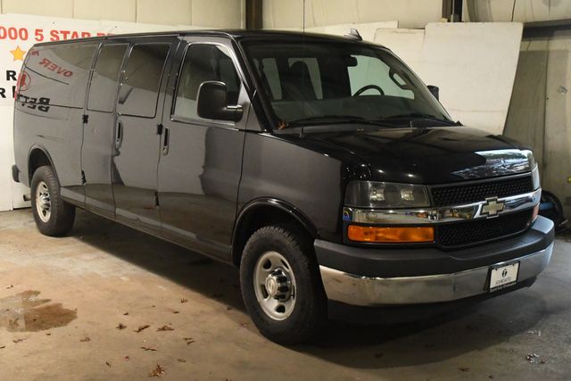 2017 Chevrolet Express LT 3500 15 Passenger | Branford, CT | Sound Auto Wholesalers 2017 Chevrolet Express LT 3500 15 Passenger | Branford, CT | Sound Auto Wholesalers