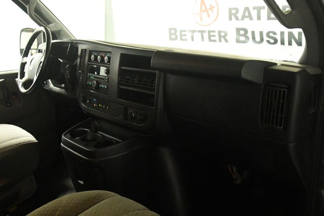 2017 Chevrolet Express LT 3500 15 Passenger | Branford, CT | Sound Auto Wholesalers 2017 Chevrolet Express LT 3500 15 Passenger | Branford, CT | Sound Auto Wholesalers