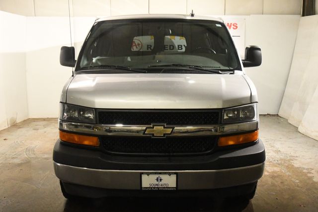 2017 Chevrolet Express LT 3500 15 Passenger | Branford, CT | Sound Auto Wholesalers 2017 Chevrolet Express LT 3500 15 Passenger | Branford, CT | Sound Auto Wholesalers