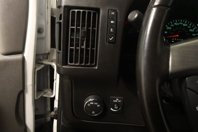 2017 Chevrolet Express Cargo 2500 | Branford, CT | Sound Auto Wholesalers