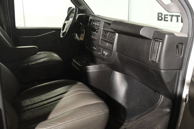 2017 Chevrolet Express Cargo 2500 | Branford, CT | Sound Auto Wholesalers 2017 Chevrolet Express Cargo 2500 | Branford, CT | Sound Auto Wholesalers