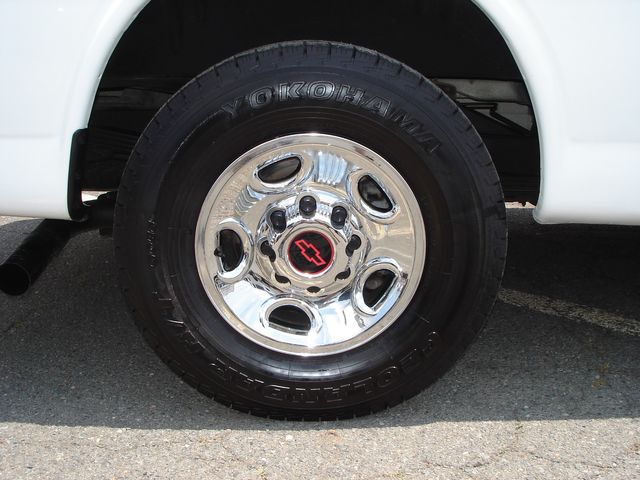 2017 Chevrolet Express LT 3500 - 15 PASSENGER | Charlotte, North Carolina | ADVENTURE VANS 2017 Chevrolet Express LT 3500 - 15 PASSENGER | Charlotte, North Carolina | ADVENTURE VANS