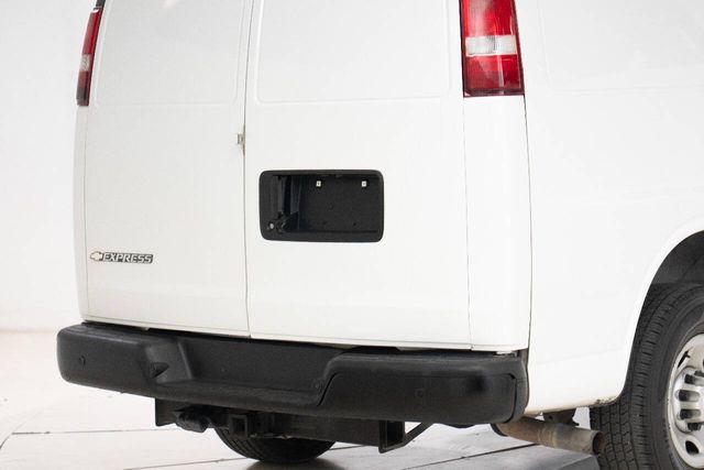 2017 Chevrolet Express 2500 | Houston, TX | Houston Auto Credit 2017 Chevrolet Express 2500 | Houston, TX | Houston Auto Credit