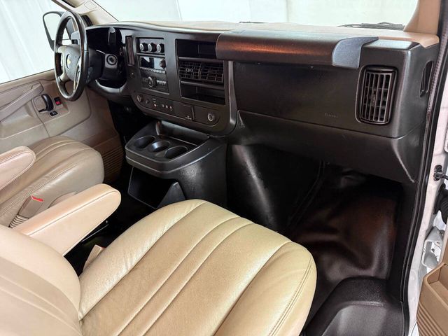 2017 Chevrolet Express 2500 | Houston, TX | Houston Auto Credit 2017 Chevrolet Express 2500 | Houston, TX | Houston Auto Credit