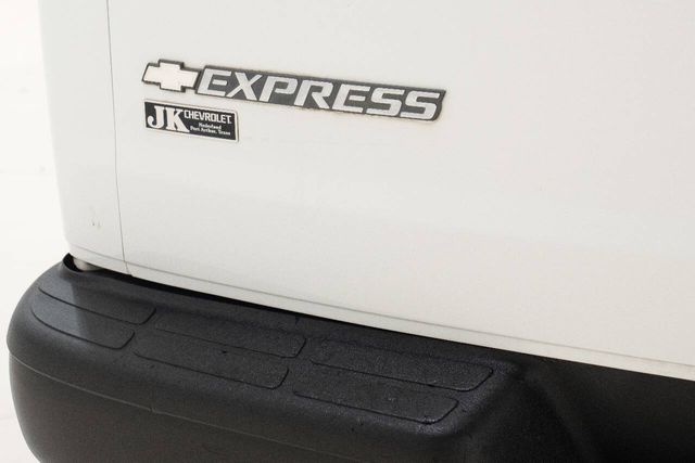 2017 Chevrolet Express 2500 | Houston, TX | Houston Auto Credit 2017 Chevrolet Express 2500 | Houston, TX | Houston Auto Credit