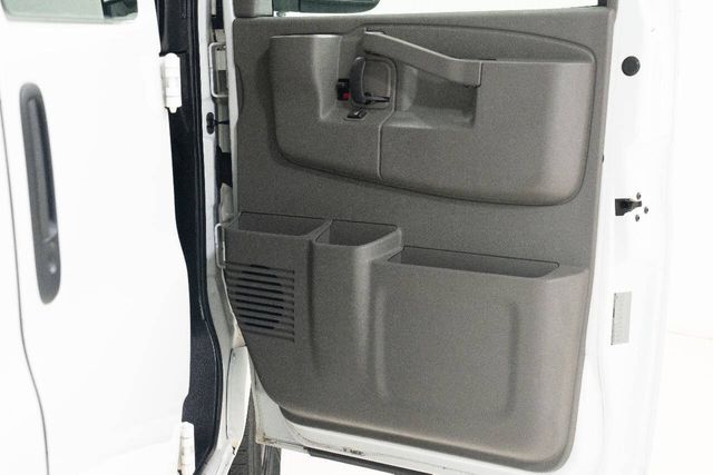 2017 Chevrolet Express 2500 | Houston, TX | Houston Auto Credit 2017 Chevrolet Express 2500 | Houston, TX | Houston Auto Credit