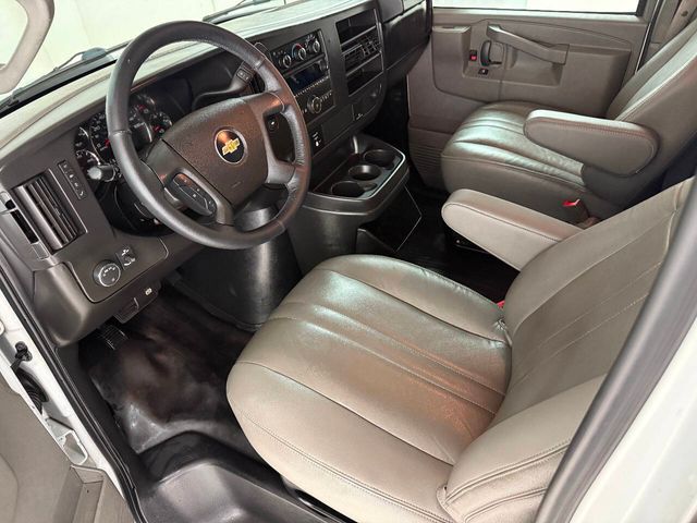 2017 Chevrolet Express 2500 | Houston, TX | Houston Auto Credit 2017 Chevrolet Express 2500 | Houston, TX | Houston Auto Credit