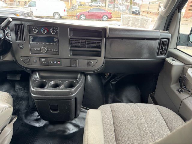 2017 Chevrolet Express 2500