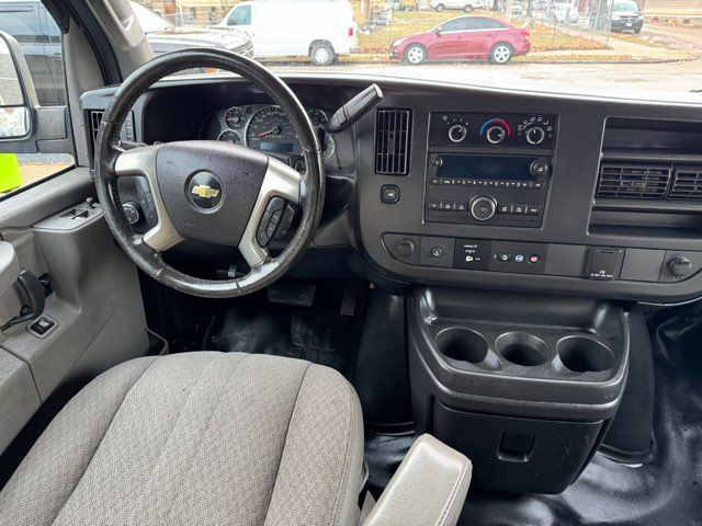 2017 Chevrolet Express 2500