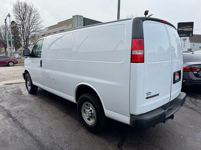 2017 Chevrolet Express 2500