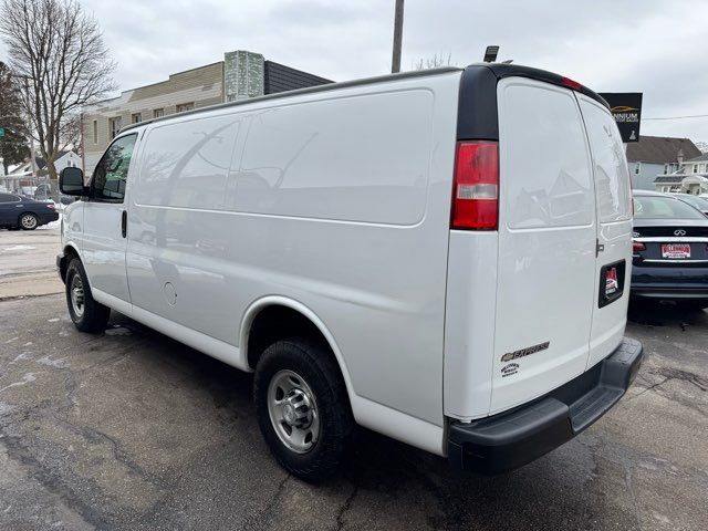 2017 Chevrolet Express 2500 