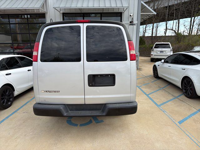 2017 Chevrolet Express LS 2500