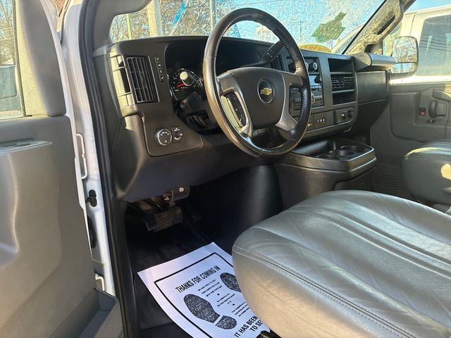 2017 Chevrolet Express 2500 CARGO | Ontario, OH | New Haven Auto Sales