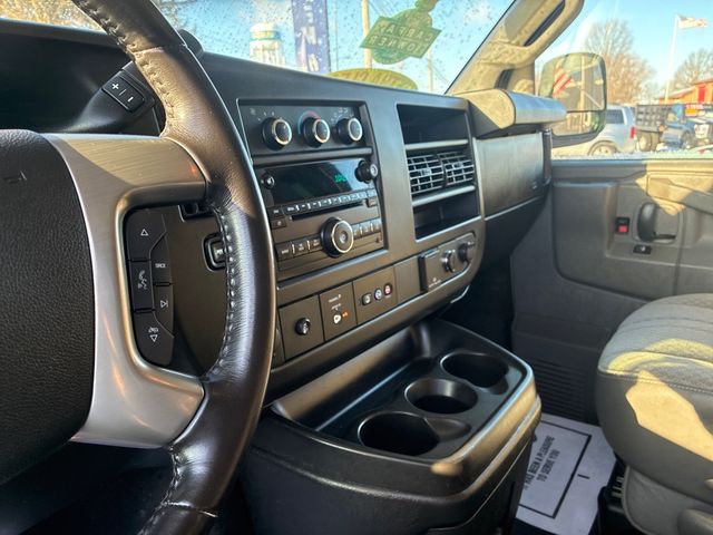 2017 Chevrolet Express LT 3500 15 PASSENGER | Ontario, OH | New Haven Auto Sales 2017 Chevrolet Express LT 3500 15 PASSENGER | Ontario, OH | New Haven Auto Sales