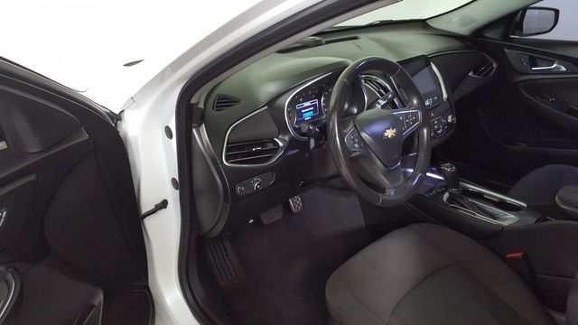 2017 Chevrolet Malibu LT | Carrollton, TX | Legend Motorcars of Carrollton