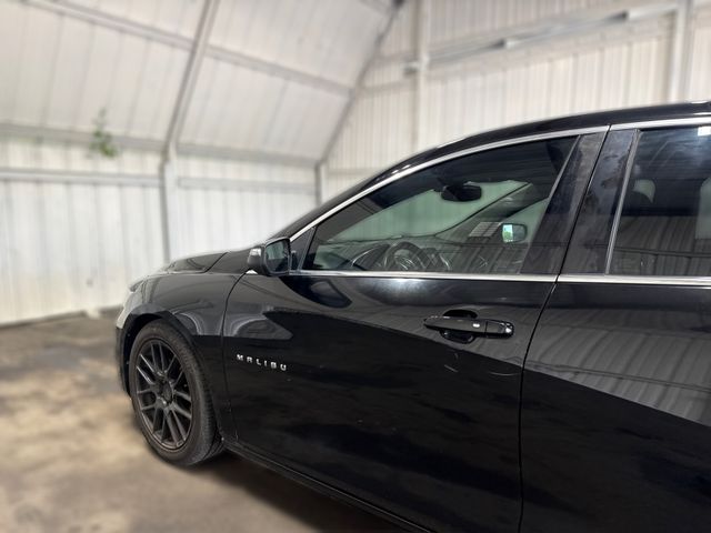 2017 Chevrolet MALIBU LT | Houston, TX | Texas Star Motors 2017 Chevrolet MALIBU LT | Houston, TX | Texas Star Motors