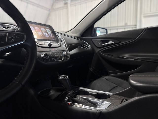 2017 Chevrolet MALIBU LT | Houston, TX | Texas Star Motors