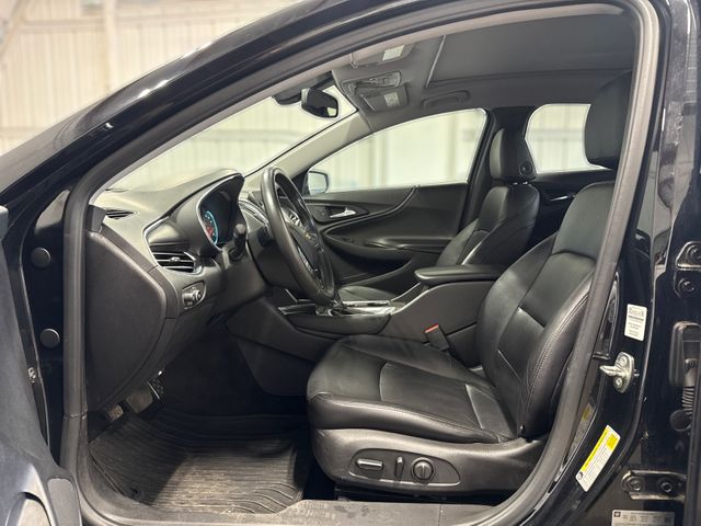 2017 Chevrolet MALIBU LT | Houston, TX | Texas Star Motors 2017 Chevrolet MALIBU LT | Houston, TX | Texas Star Motors