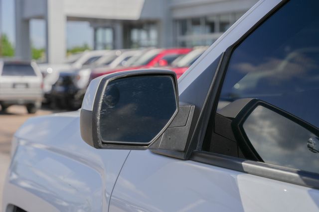 2017 Chevrolet Silverado 1500 LT Z71 / CLEAN CARFAX 1-OWNER W/ UPGRADES | Austin, TX | Rocky Mountain Truck Stop Austin