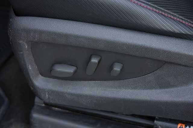 2017 Chevrolet Silverado 1500 LT Z71 / CLEAN CARFAX 1-OWNER W/ UPGRADES | Austin, TX | Rocky Mountain Truck Stop Austin