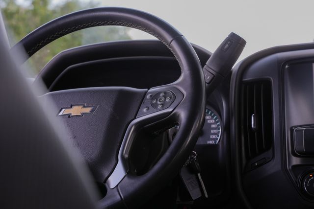 2017 Chevrolet Silverado 1500 LT Z71 / CLEAN CARFAX 1-OWNER W/ UPGRADES | Austin, TX | Rocky Mountain Truck Stop Austin