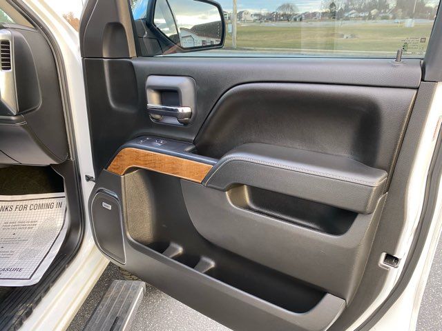 2017 Chevrolet Silverado 1500 LTZ | Ephrata, PA | Pine Tree Motors 2017 Chevrolet Silverado 1500 LTZ | Ephrata, PA | Pine Tree Motors