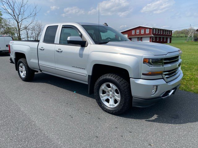 2017 Chevrolet Silverado 1500 LT Z71 | Ephrata, PA | Pine Tree Motors 2017 Chevrolet Silverado 1500 LT Z71 | Ephrata, PA | Pine Tree Motors