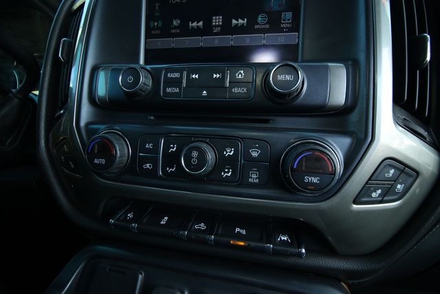 2017 Chevrolet Silverado 1500 High Country | San Antonio, TX | R&L Certified Auto Group 2017 Chevrolet Silverado 1500 High Country | San Antonio, TX | R&L Certified Auto Group