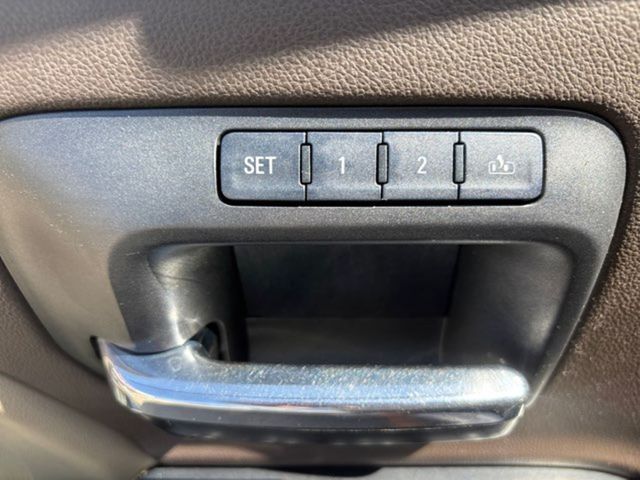 2017 Chevrolet Silverado 1500 LTZ Z71 | San Antonio, TX | Clear Choice Automotive South 2017 Chevrolet Silverado 1500 LTZ Z71 | San Antonio, TX | Clear Choice Automotive South