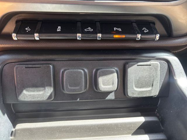 2017 Chevrolet Silverado 1500 LTZ Z71 | San Antonio, TX | Clear Choice Automotive South