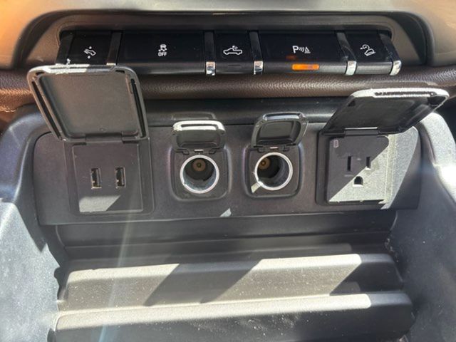 2017 Chevrolet Silverado 1500 LTZ Z71 | San Antonio, TX | Clear Choice Automotive South 2017 Chevrolet Silverado 1500 LTZ Z71 | San Antonio, TX | Clear Choice Automotive South