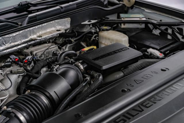 2017 Chevrolet Silverado 2500HD CrewCab Z71 4WD DuramaxDiesel BrushGuard Camera | Dallas, TX | Stevens Motor Company LLC