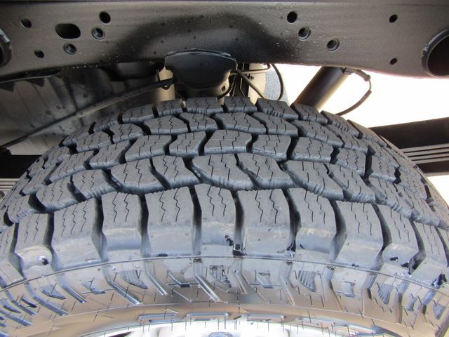 2017 Chevrolet Silverado 2500HD Crew Cab 4x4 with New 8' Knapheide Utility Bed