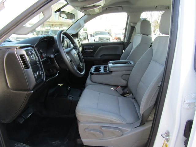 2017 Chevrolet Silverado 2500HD Crew Cab 4x4 with New 8' Knapheide Utility Bed 2017 Chevrolet Silverado 2500HD Crew Cab 4x4 with New 8' Knapheide Utility Bed