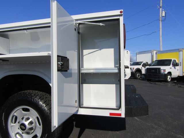 2017 Chevrolet Silverado 2500HD Crew Cab 4x4 with New 8' Knapheide Utility Bed 2017 Chevrolet Silverado 2500HD Crew Cab 4x4 with New 8' Knapheide Utility Bed