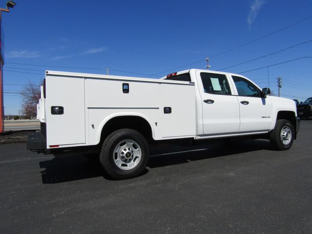 2017 Chevrolet Silverado 2500HD Crew Cab 4x4 with New 8' Knapheide Utility Bed