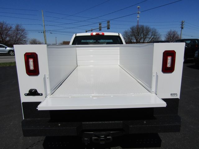 2017 Chevrolet Silverado 2500HD Crew Cab 4x4 with New 8' Knapheide Utility Bed