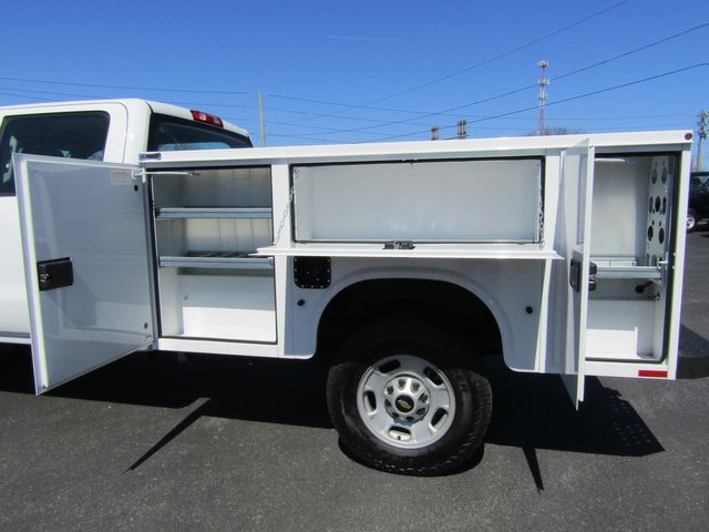 2017 Chevrolet Silverado 2500HD Crew Cab 4x4 with New 8' Knapheide Utility Bed