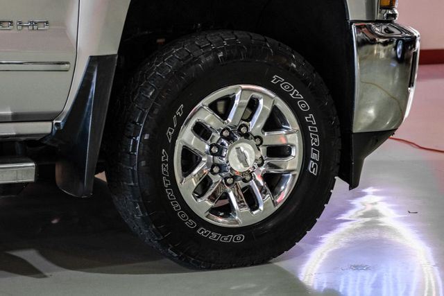 2017 Chevrolet Silverado 3500HD LTZ | Addison, TX | Mr Car Guys 2017 Chevrolet Silverado 3500HD LTZ | Addison, TX | Mr Car Guys