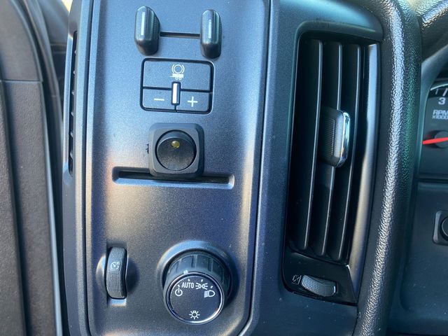 2017 Chevrolet Silverado 3500HD Reg Cab W/T 3 MONTH/3,000 MILE NATIONAL POWERTRAIN WARRANTY