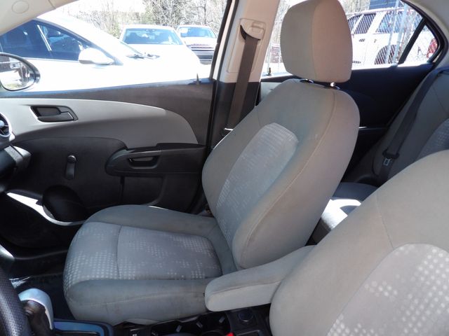 2017 Chevrolet Sonic LS Auto | Dalton, GA | Paniagua Auto Mall 2017 Chevrolet Sonic LS Auto | Dalton, GA | Paniagua Auto Mall