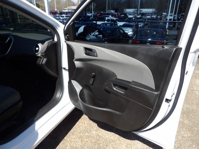 2017 Chevrolet Sonic LS Auto | Dalton, GA | Paniagua Auto Mall 2017 Chevrolet Sonic LS Auto | Dalton, GA | Paniagua Auto Mall